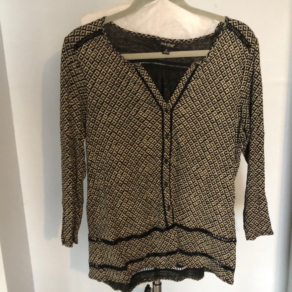 Lucky Brand top